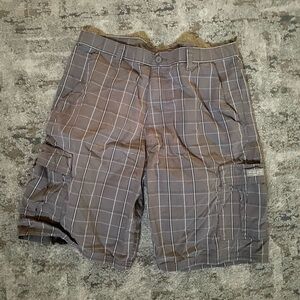 grey wrangler shorts